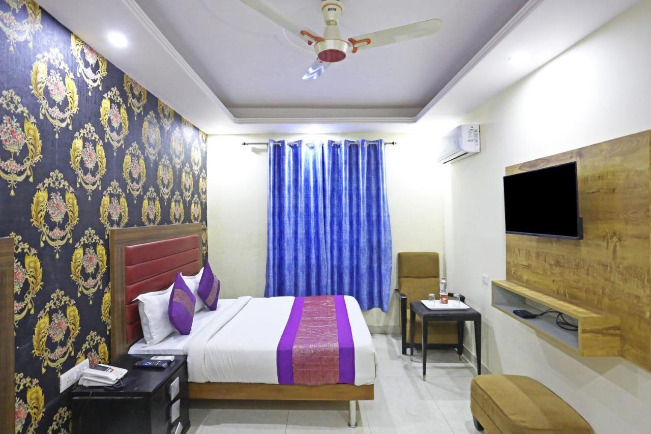 Hotel Gl Suites Near Delhi Airport New Delhi Exterior photo