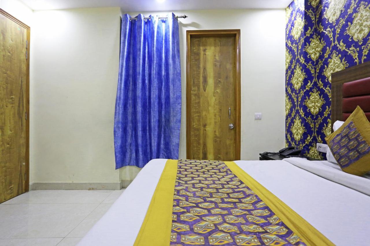 Hotel Gl Suites Near Delhi Airport New Delhi Exterior photo
