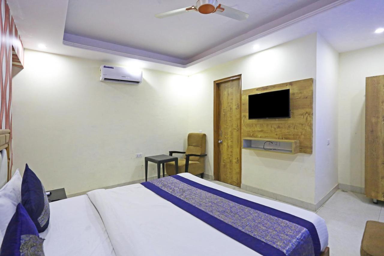 Hotel Gl Suites Near Delhi Airport New Delhi Exterior photo