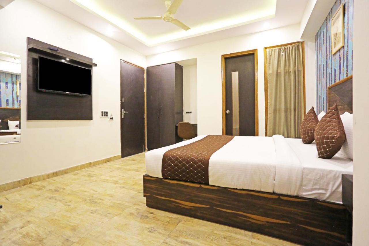 Hotel Gl Suites Near Delhi Airport New Delhi Exterior photo