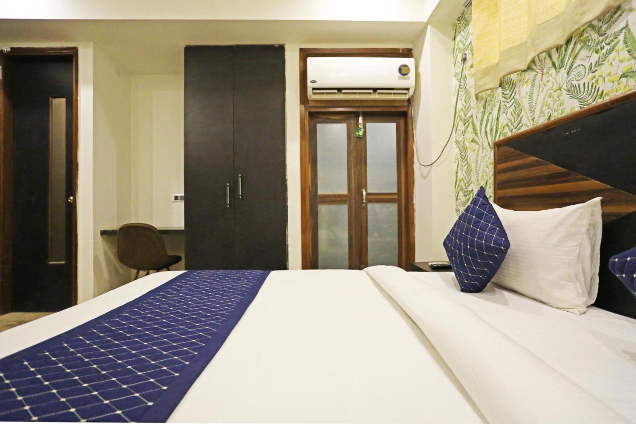 Hotel Gl Suites Near Delhi Airport New Delhi Exterior photo